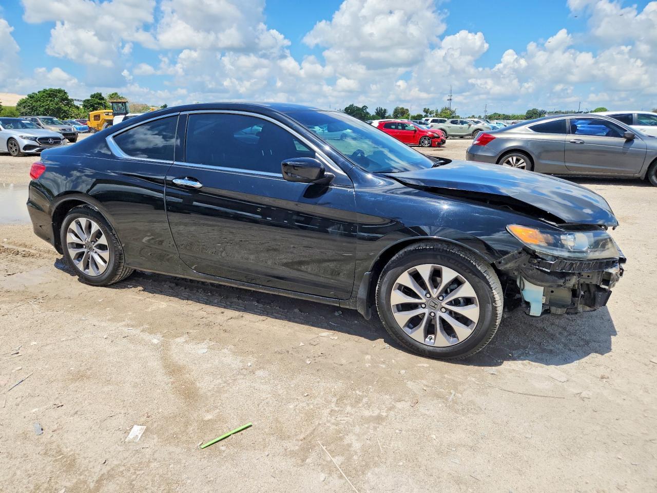 2013 Honda Accord Lx-S - Image 4