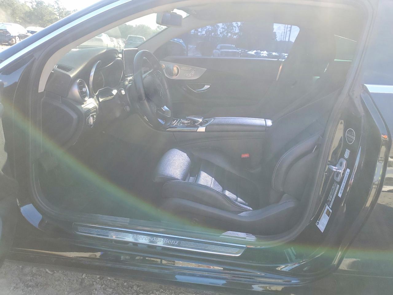2017 Mercedes-Benz C 300 4Matic - Image 7