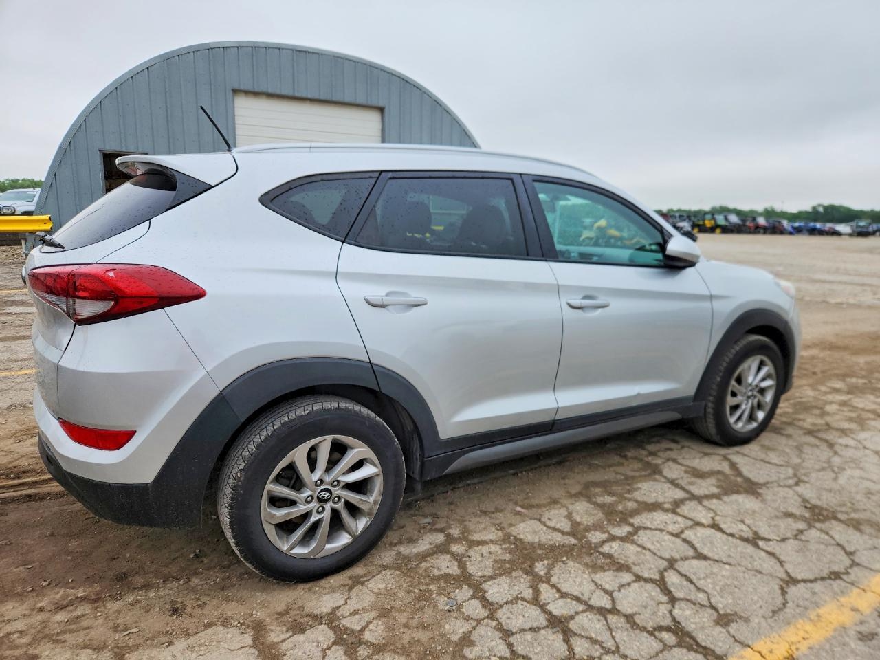 2016 Hyundai Tucson Se - Image 3