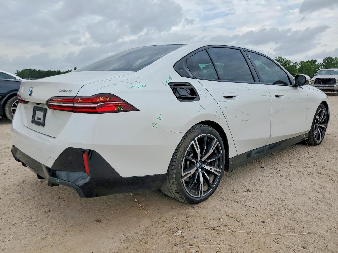 2026 BMW 530 I - Фото 3