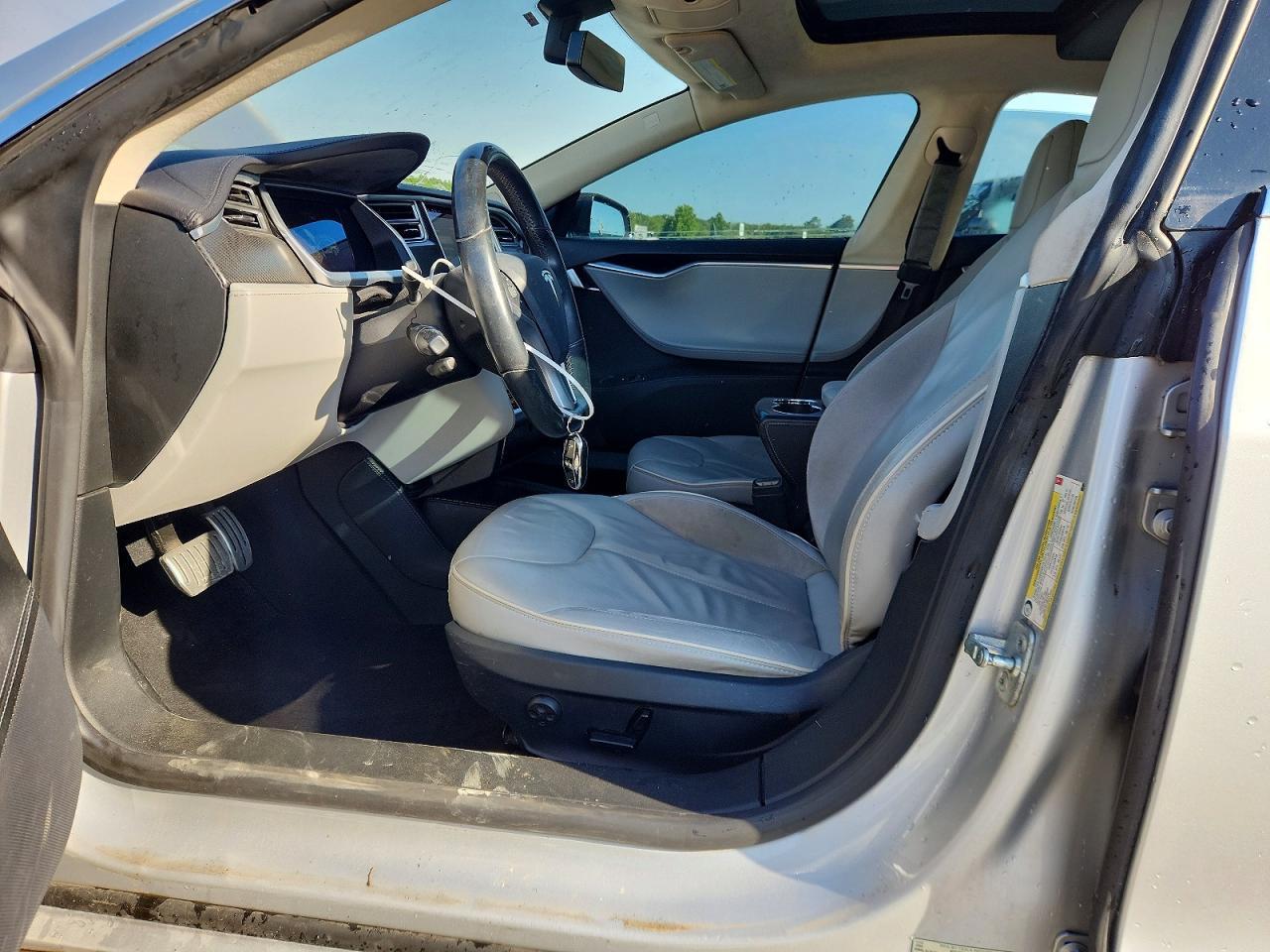 2013 Tesla Model S - Image 7