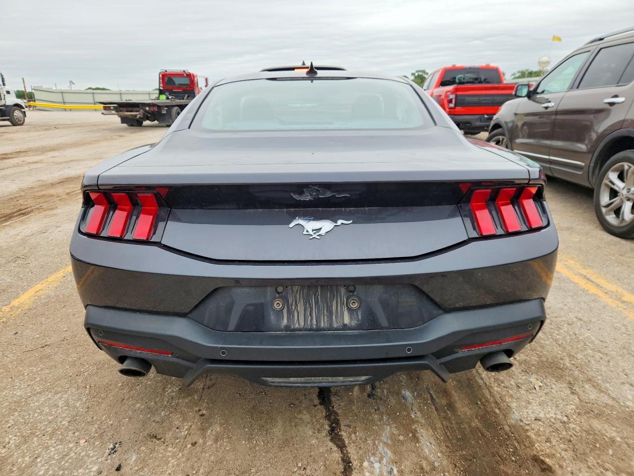 2024 Ford Mustang - Фото 6