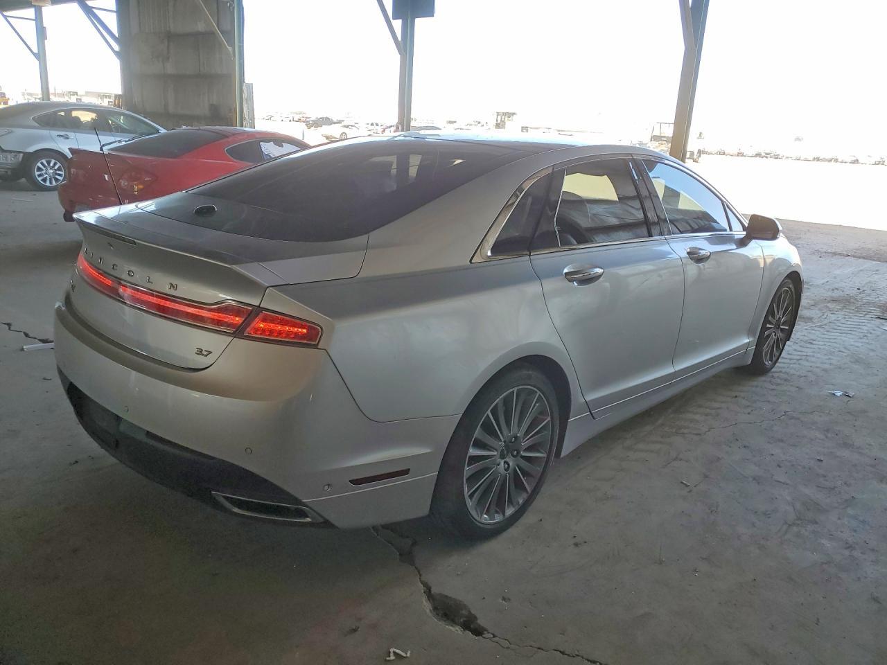 2014 Lincoln Mkz - Фото 3