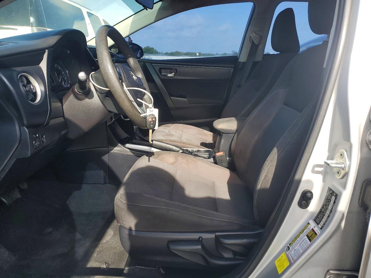 2018 Toyota Corolla Le - Фото 7