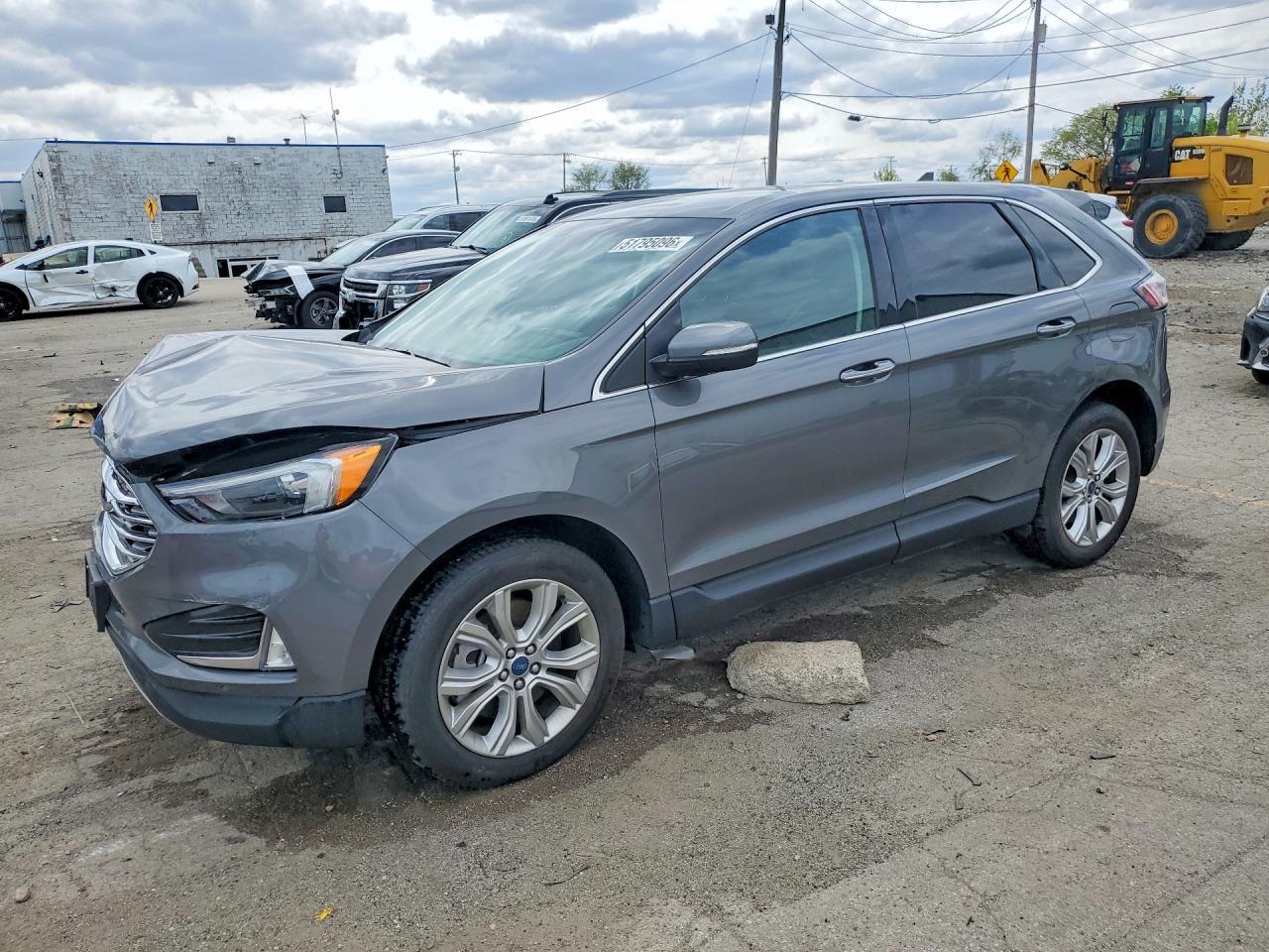 2022 Ford Edge Titanium
