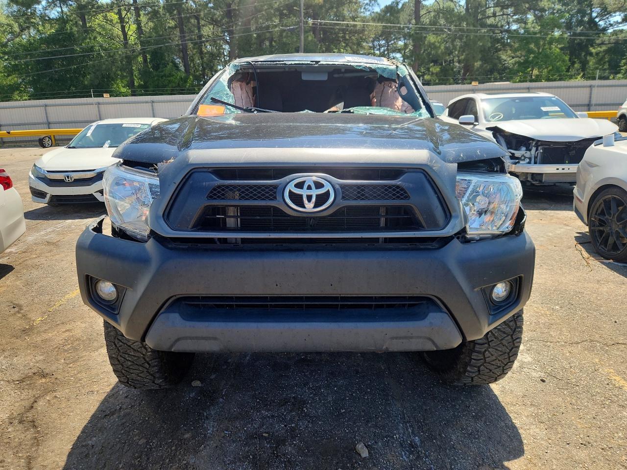 2013 Toyota Tacoma Double Cab - Image 5