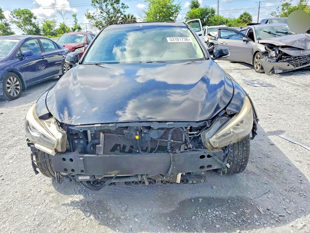 2018 Infiniti Q50 3.0T Luxe - Фото 5