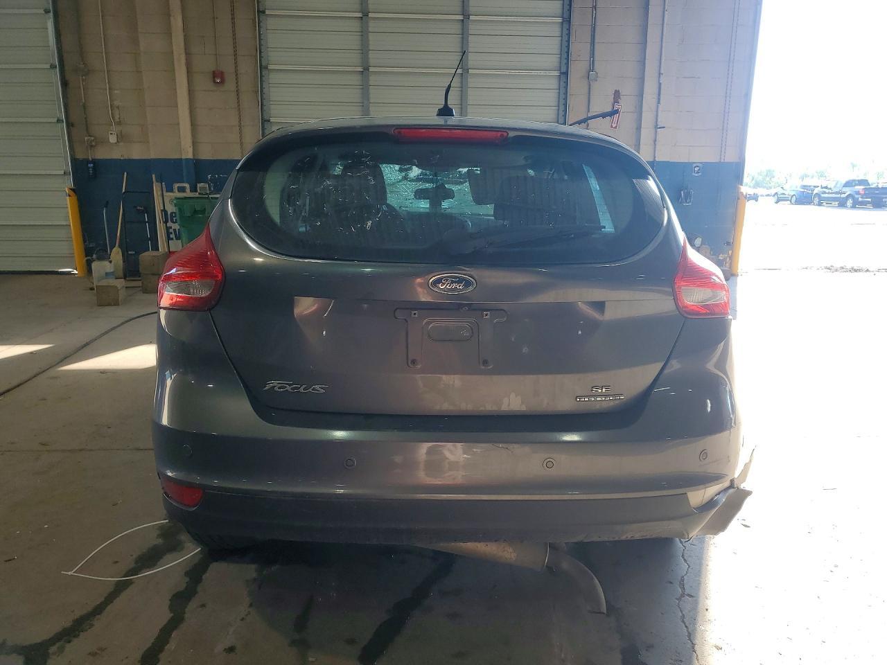 2015 Ford Focus Se - Фото 6