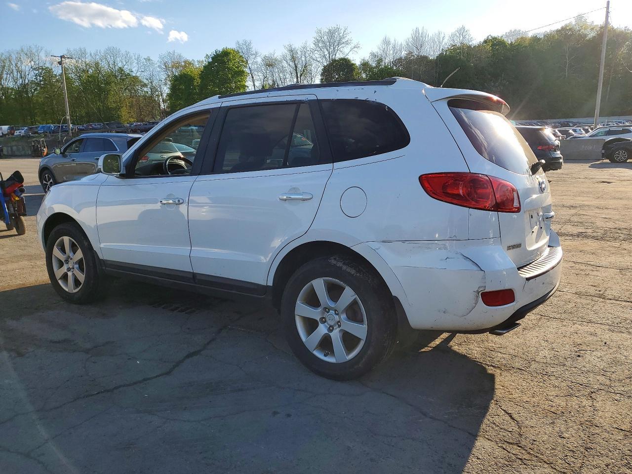 2009 Hyundai Santa Fe Limited - Image 2