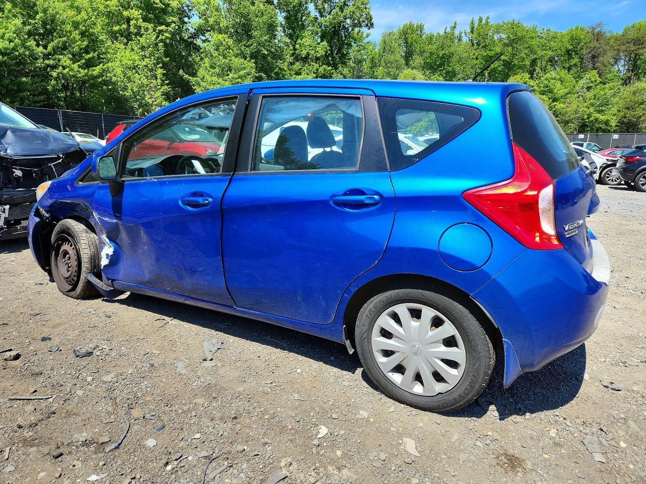 2015 Nissan Versa Note S Plus - Фото 2
