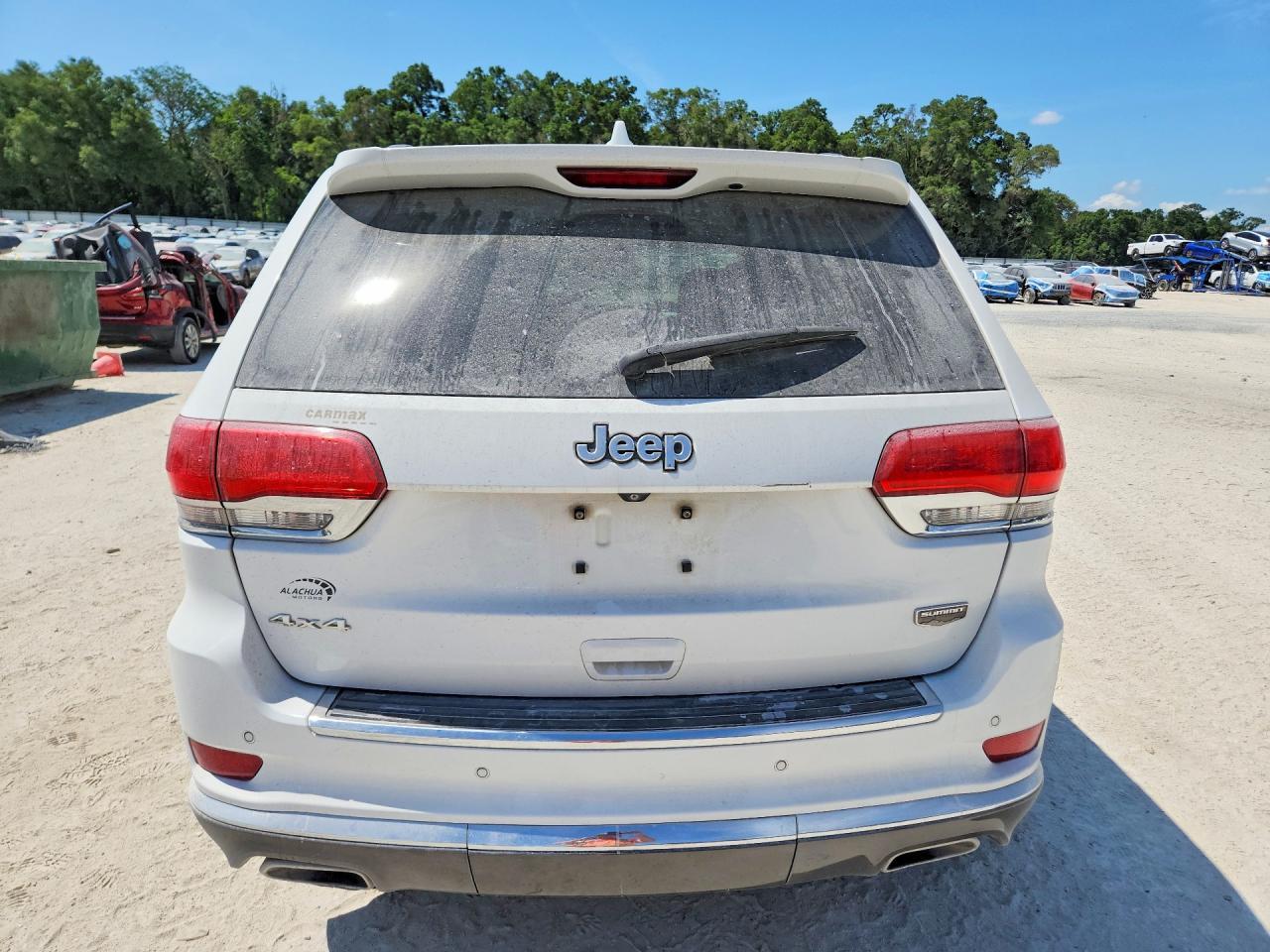2016 Jeep Grand Cherokee Summit - Image 6
