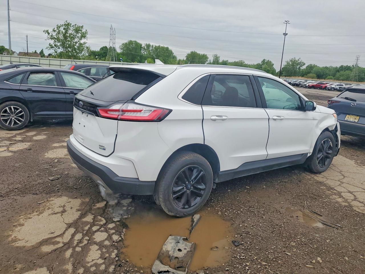 2020 Ford Edge Sel - Image 3