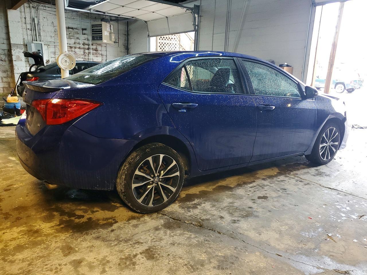 2017 Toyota Corolla Se - Image 3