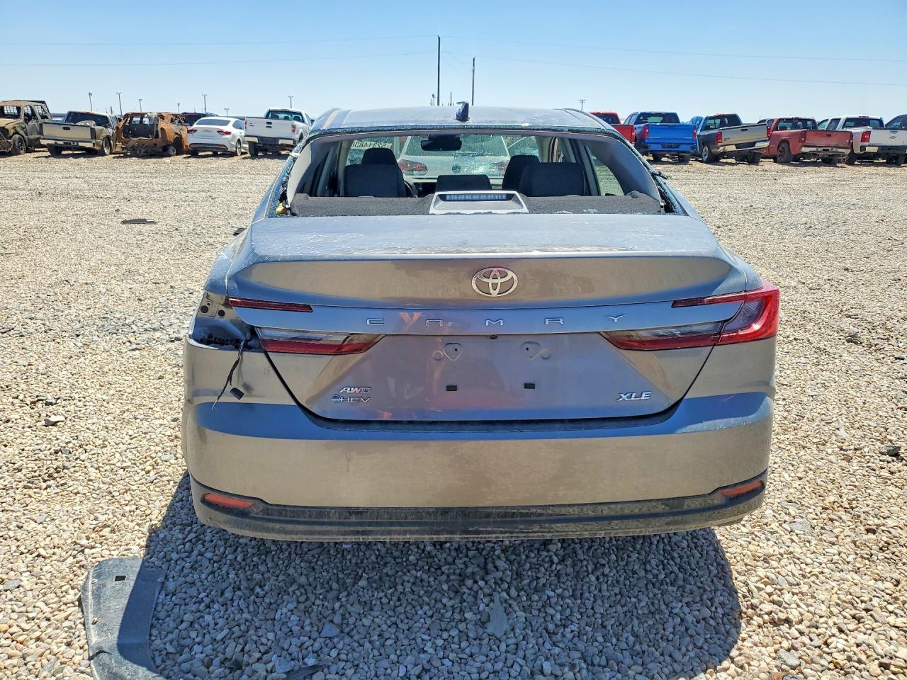 2026 Toyota Camry Xle - Фото 6