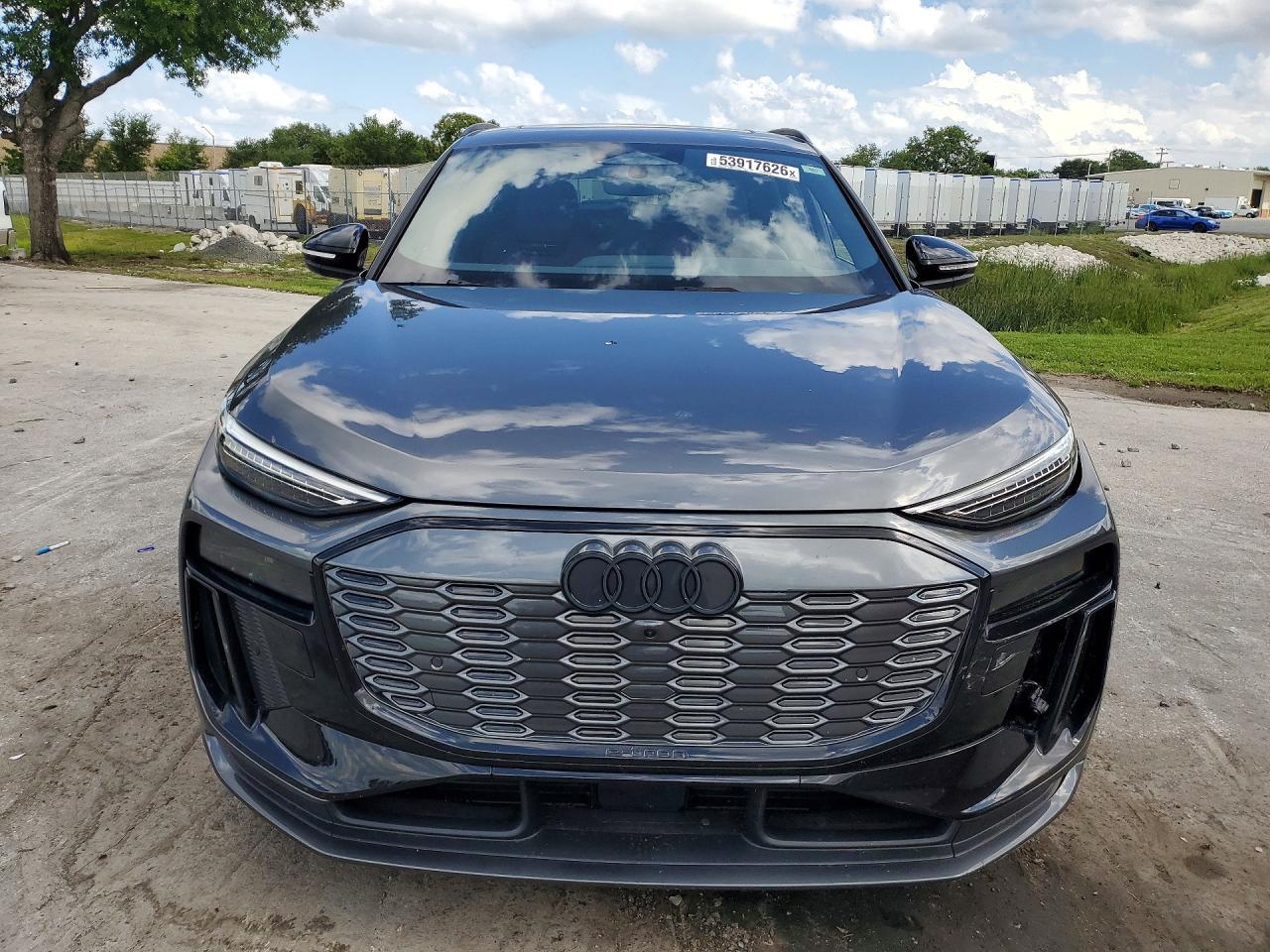 2025 Audi Sq6 E-Tron Prestige - Фото 5