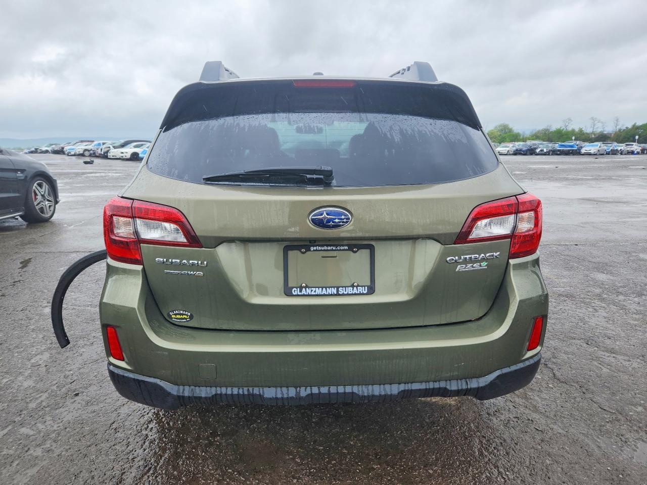 2015 Subaru Outback 2.5I Limited - Image 6