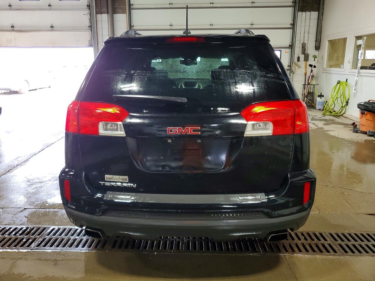 2017 GMC Terrain Slt - Image 6