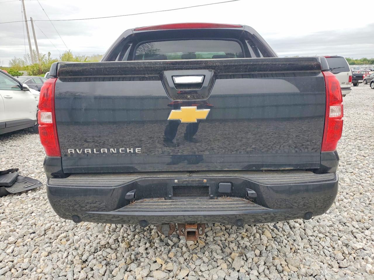 2013 Chevrolet Avalanche Lt - Фото 6