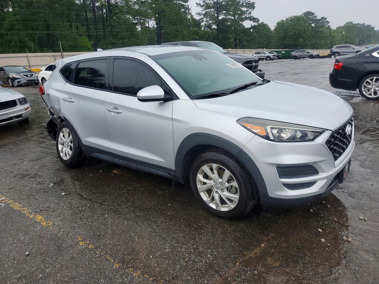 2019 Hyundai Tucson Se - Image 4