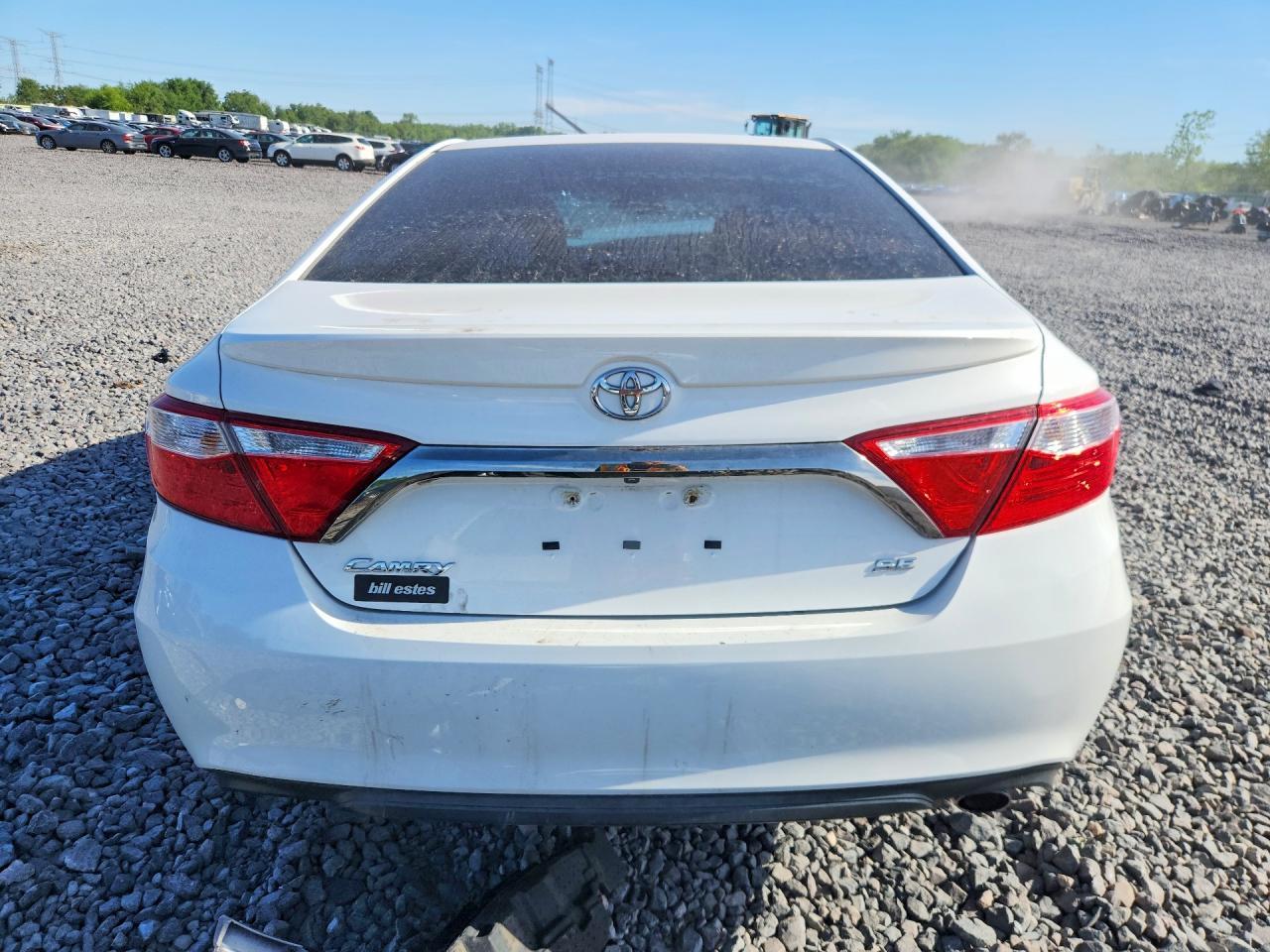2016 Toyota Camry Se - Фото 6