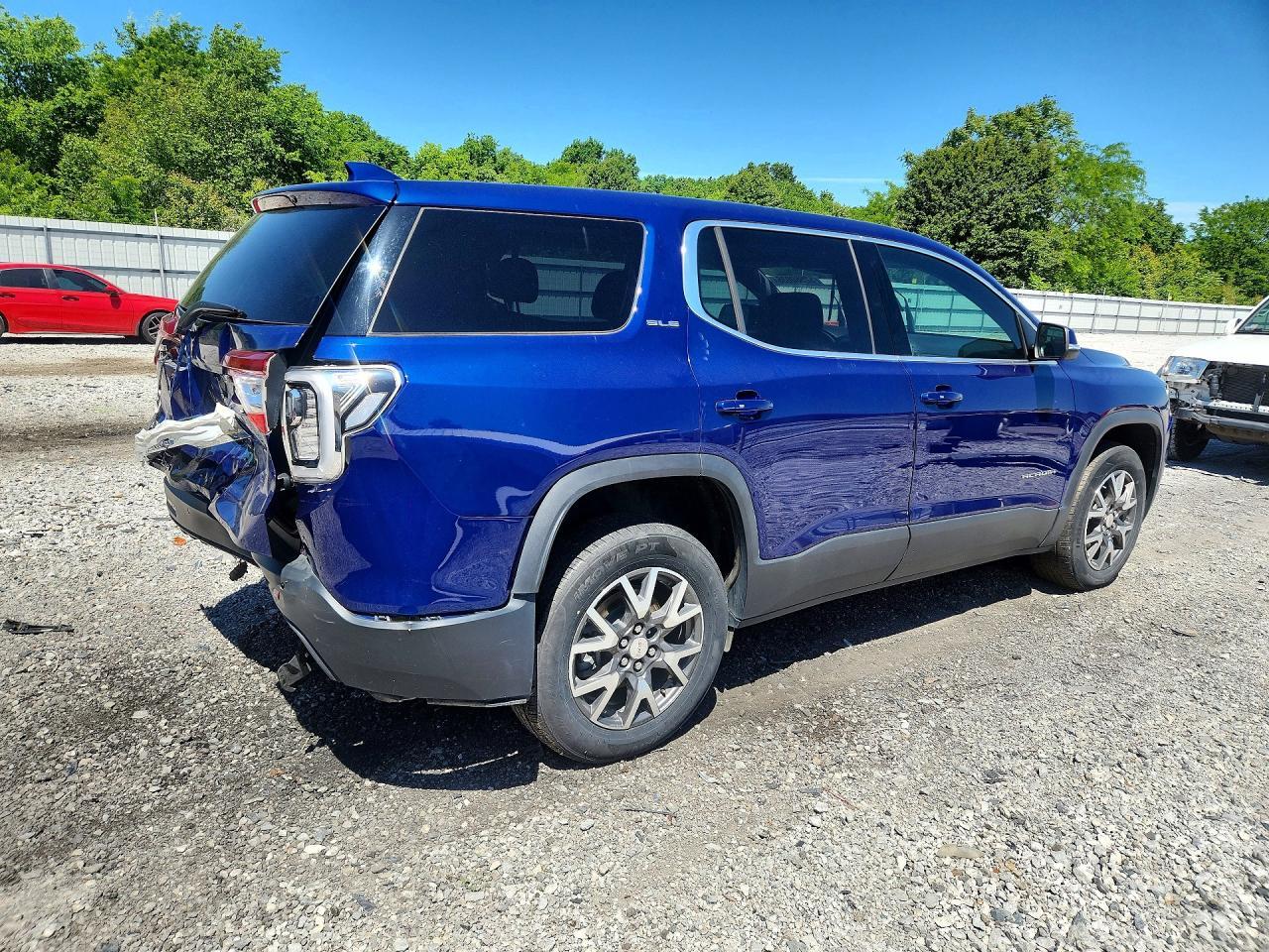 2023 GMC Acadia Sle - Image 3