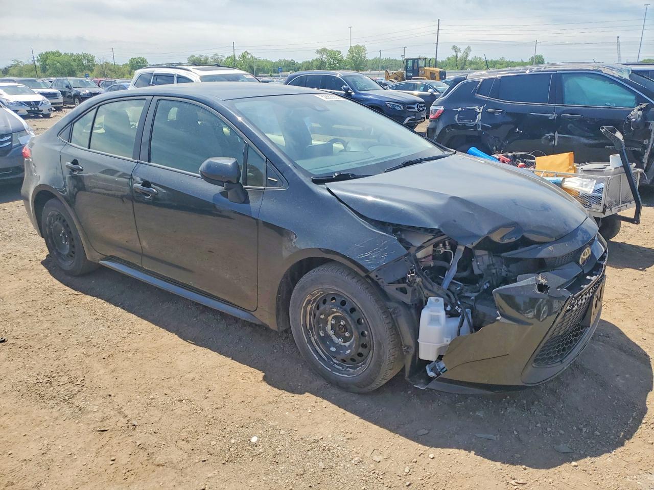 2022 Toyota Corolla Le - Image 4