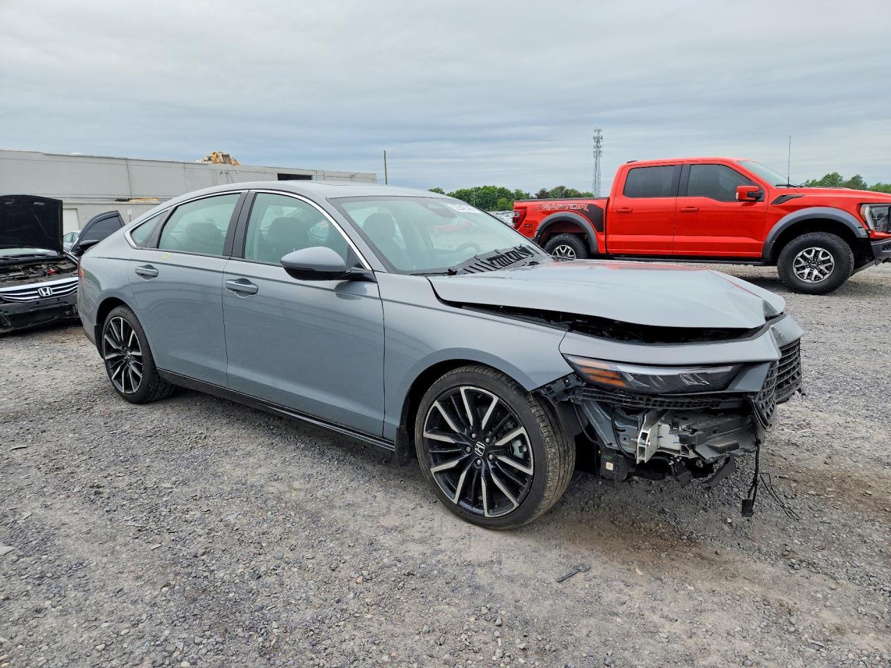 2024 Honda Accord Touring Hybrid - Image 4