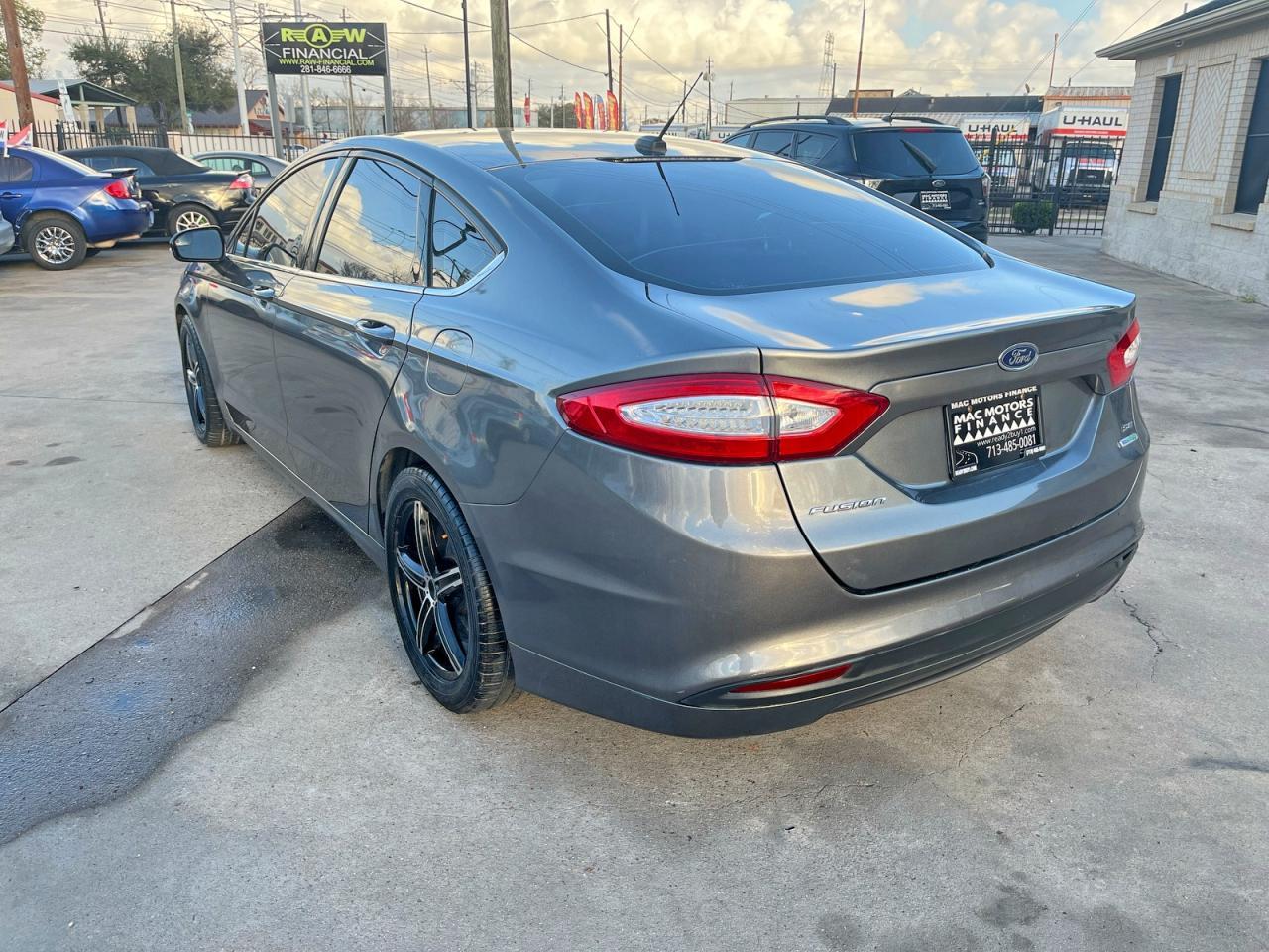 2013 Ford Fusion Se - Фото 3