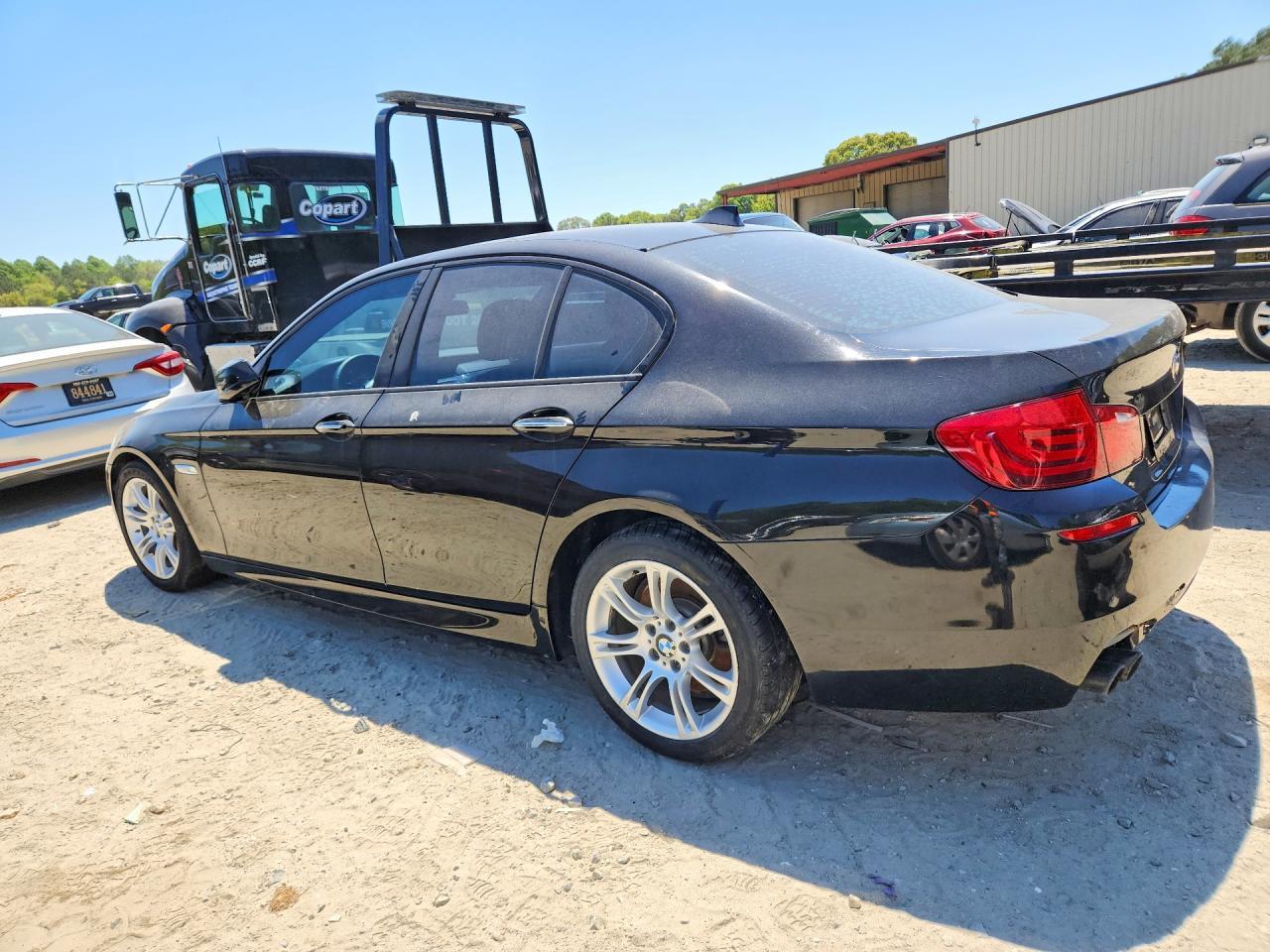 2013 BMW 528 Xi - Image 2