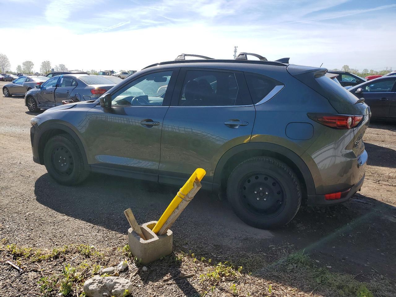 2019 Mazda Cx-5 Signature - Image 2