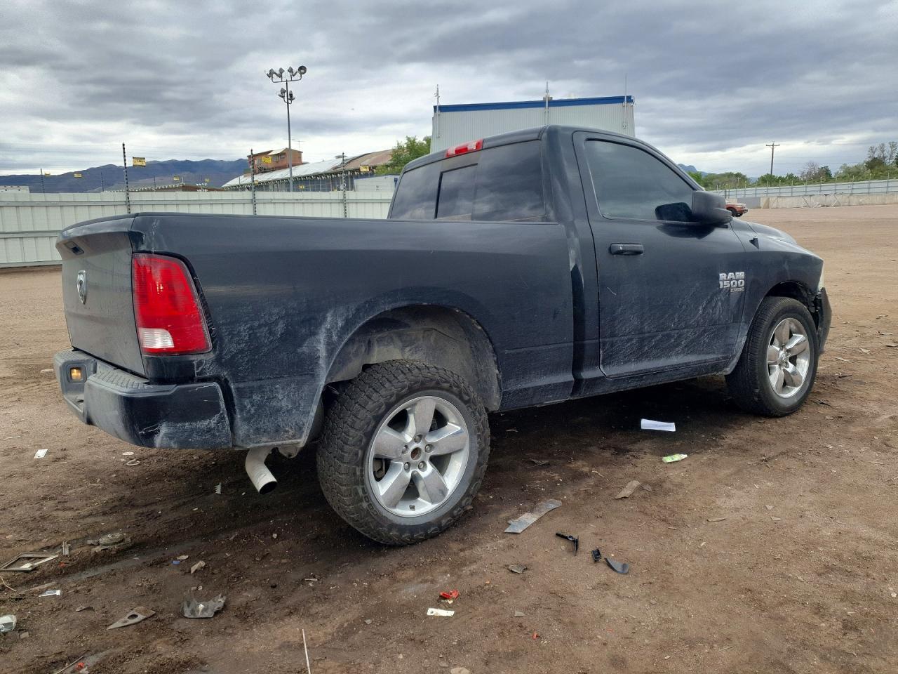 2019 Ram 1500 Classic Tradesman - Фото 3