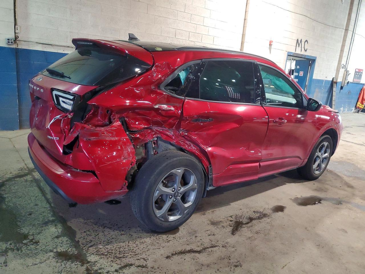 2024 Ford Escape St Line - Image 3