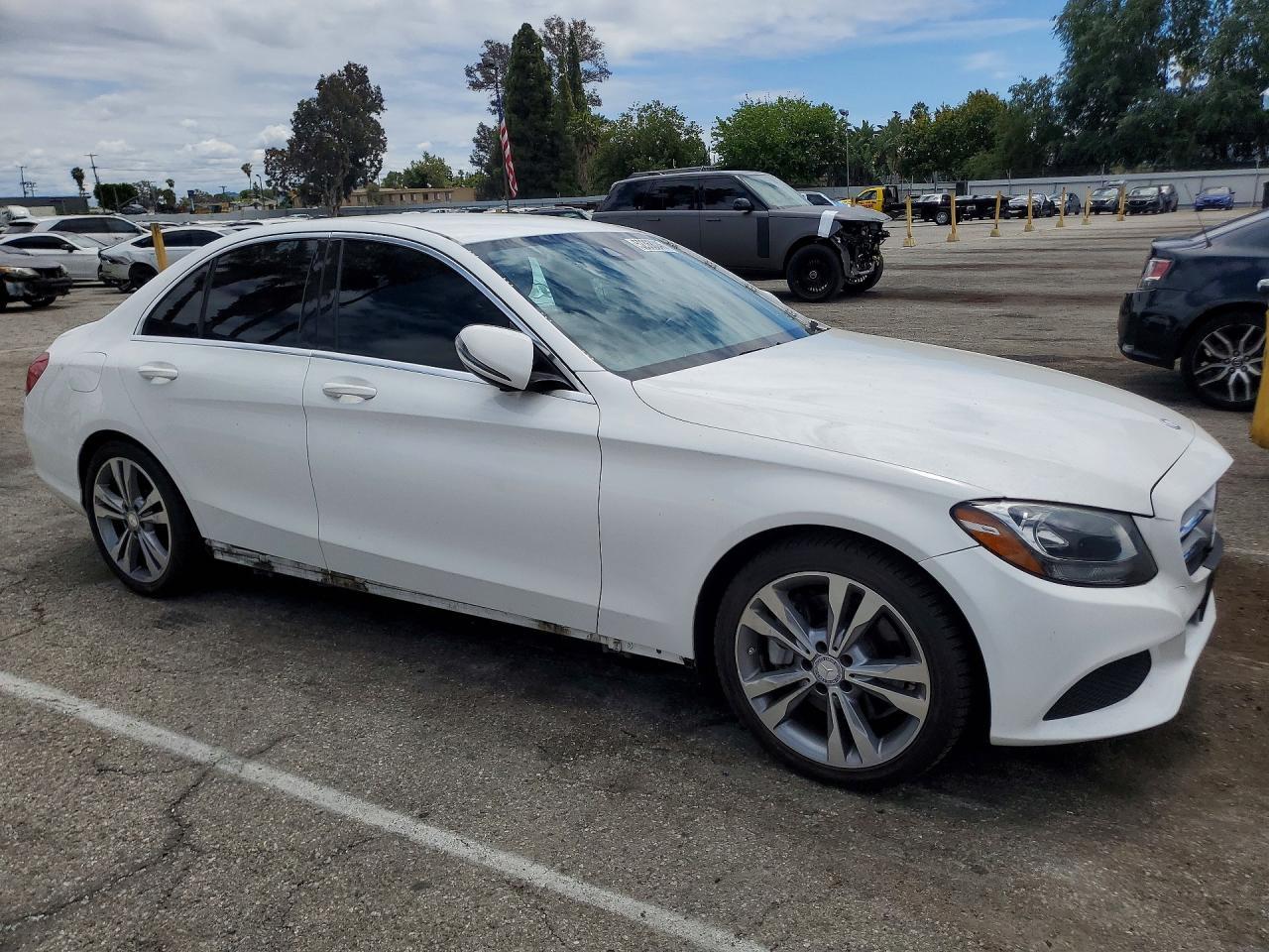 2017 Mercedes-Benz C 300 - Image 4