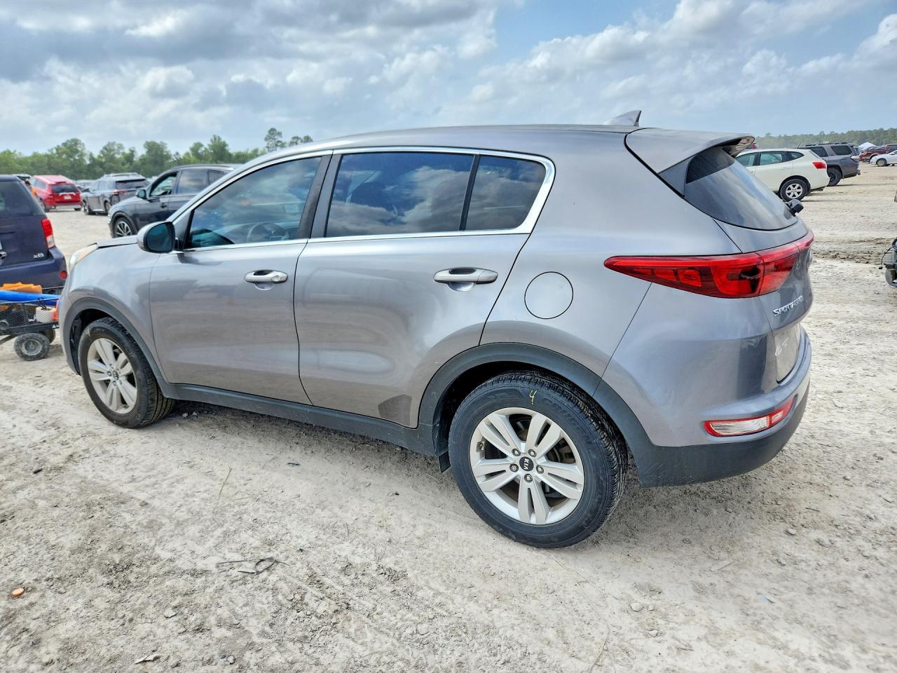 2018 Kia Sportage Lx - Image 2