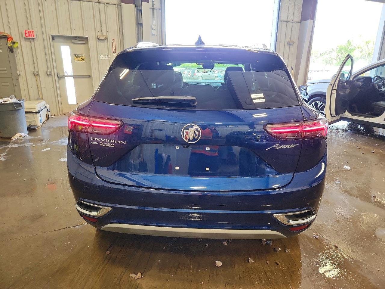 2023 Buick Envision Avenir - Image 6