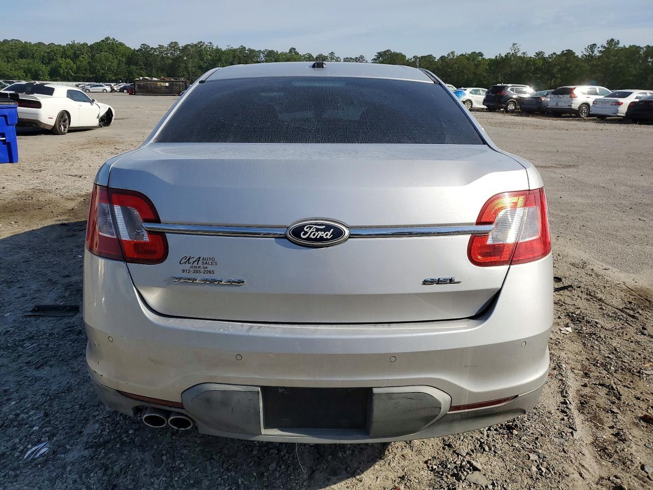 2011 Ford Taurus Sel - Image 6