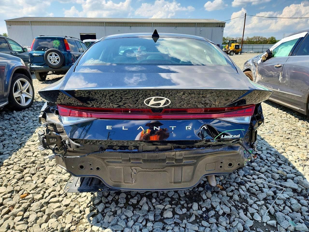2024 Hyundai Elantra Limited - Фото 6
