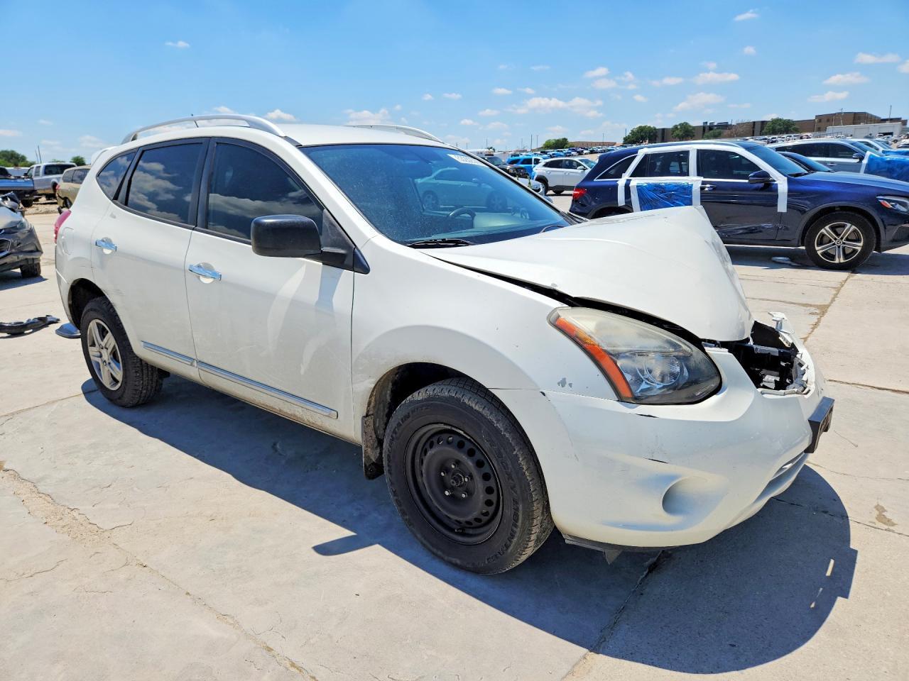 2014 Nissan Rogue Select S - Фото 4