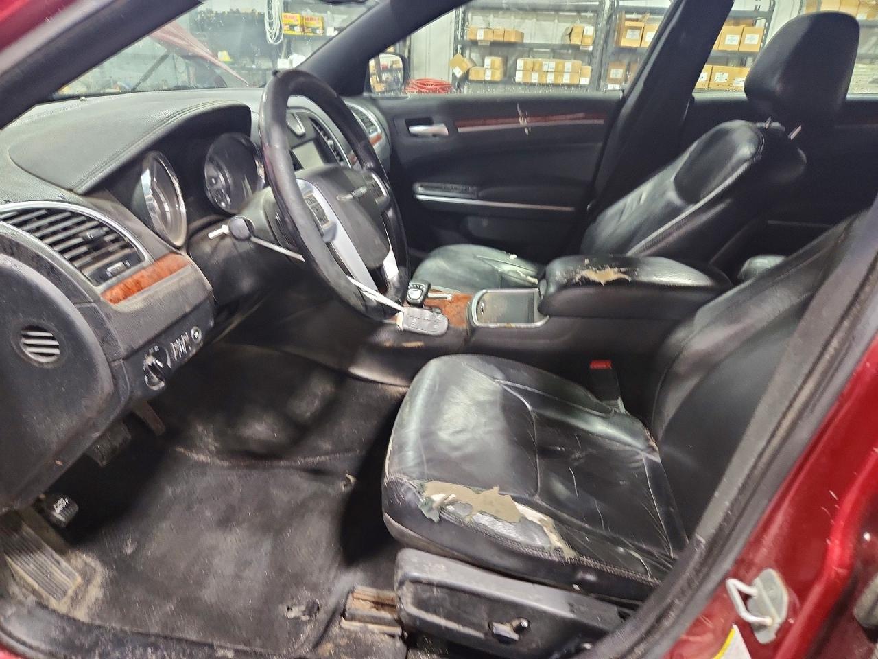 2013 Chrysler 300 - Фото 7