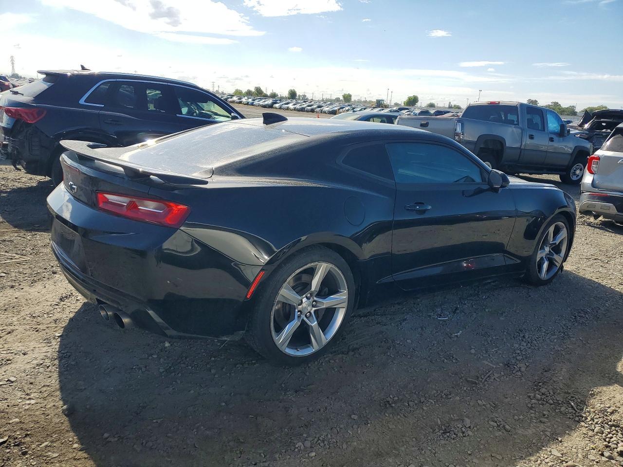 2016 Chevrolet Camaro Ss - Image 3