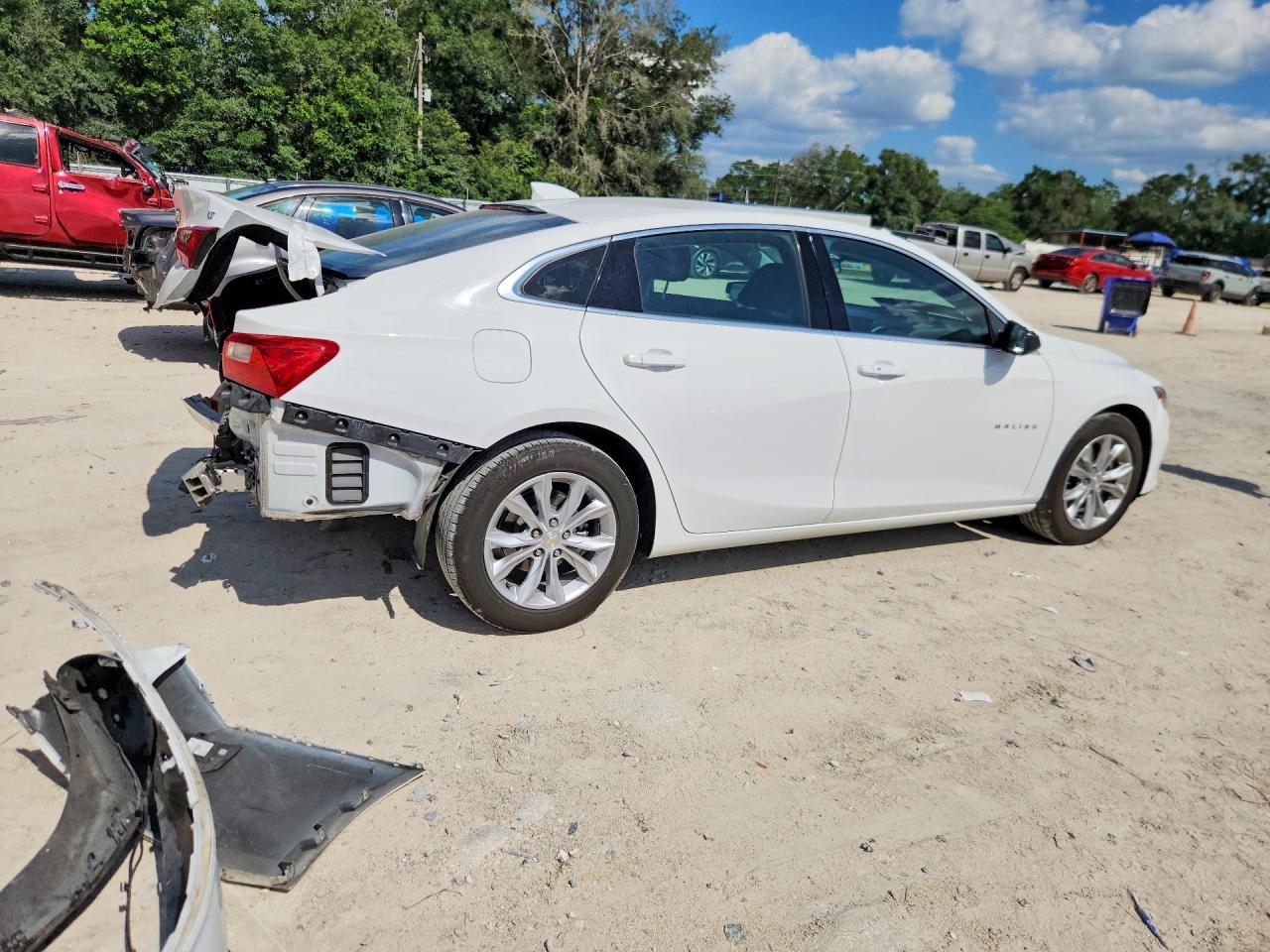 2023 Chevrolet Malibu Lt - Фото 3
