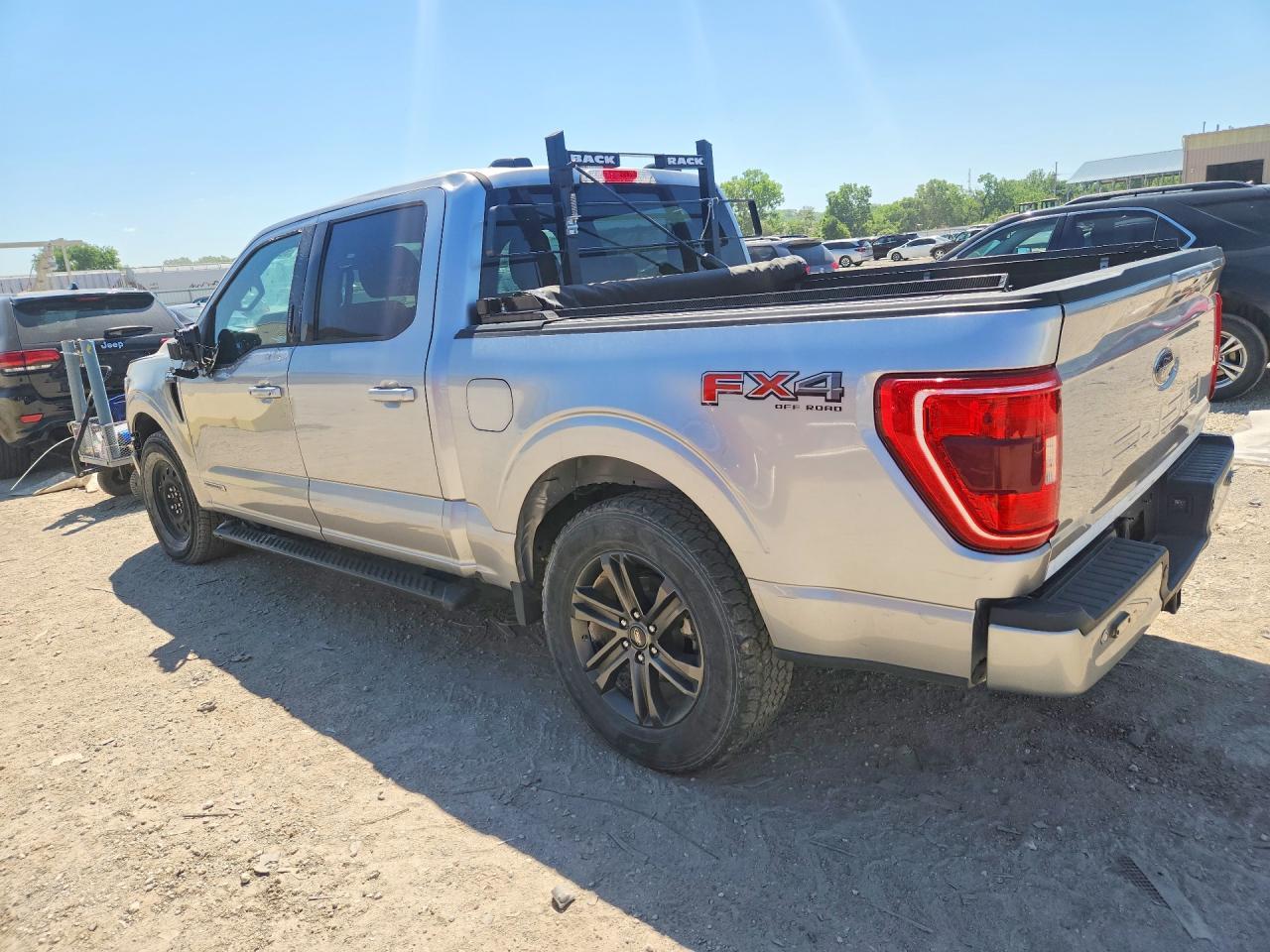 2021 Ford F150 Supercrew - Фото 2