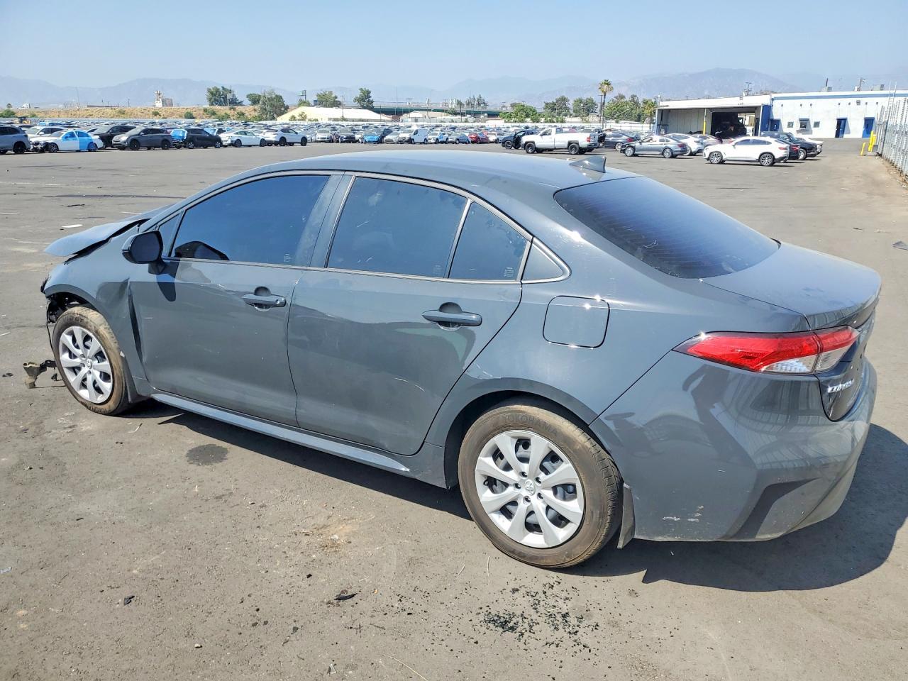 2026 Toyota Corolla Hybrid Le - Фото 2