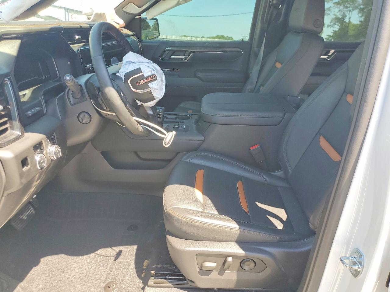 2023 GMC Sierra K1500 At4 - Фото 7