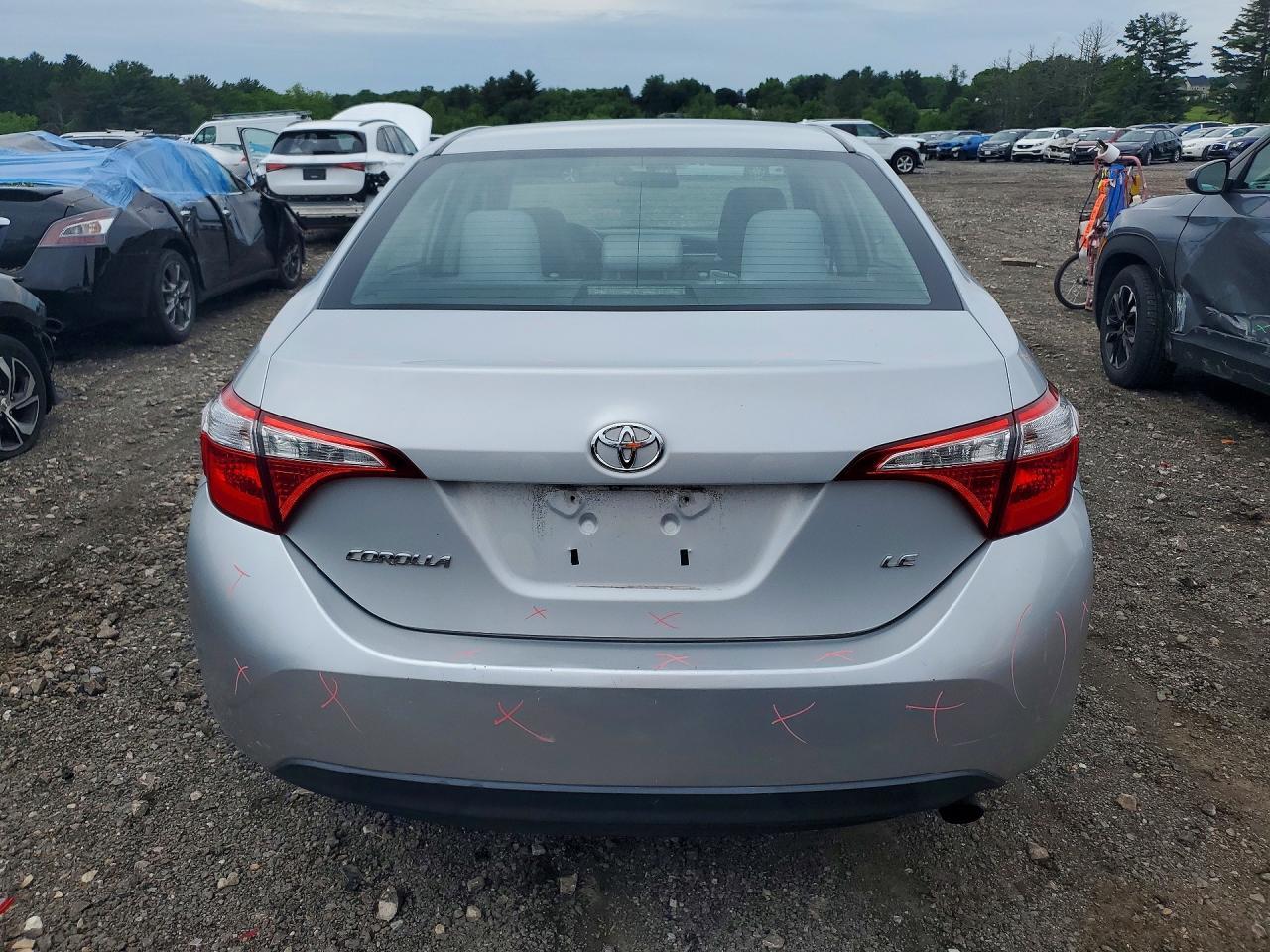2015 Toyota Corolla Le - Фото 6