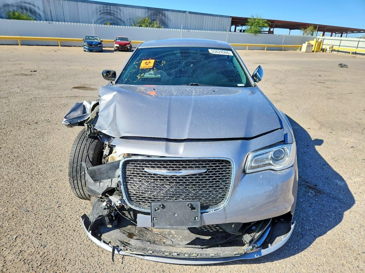 2016 Chrysler 300C - Фото 5