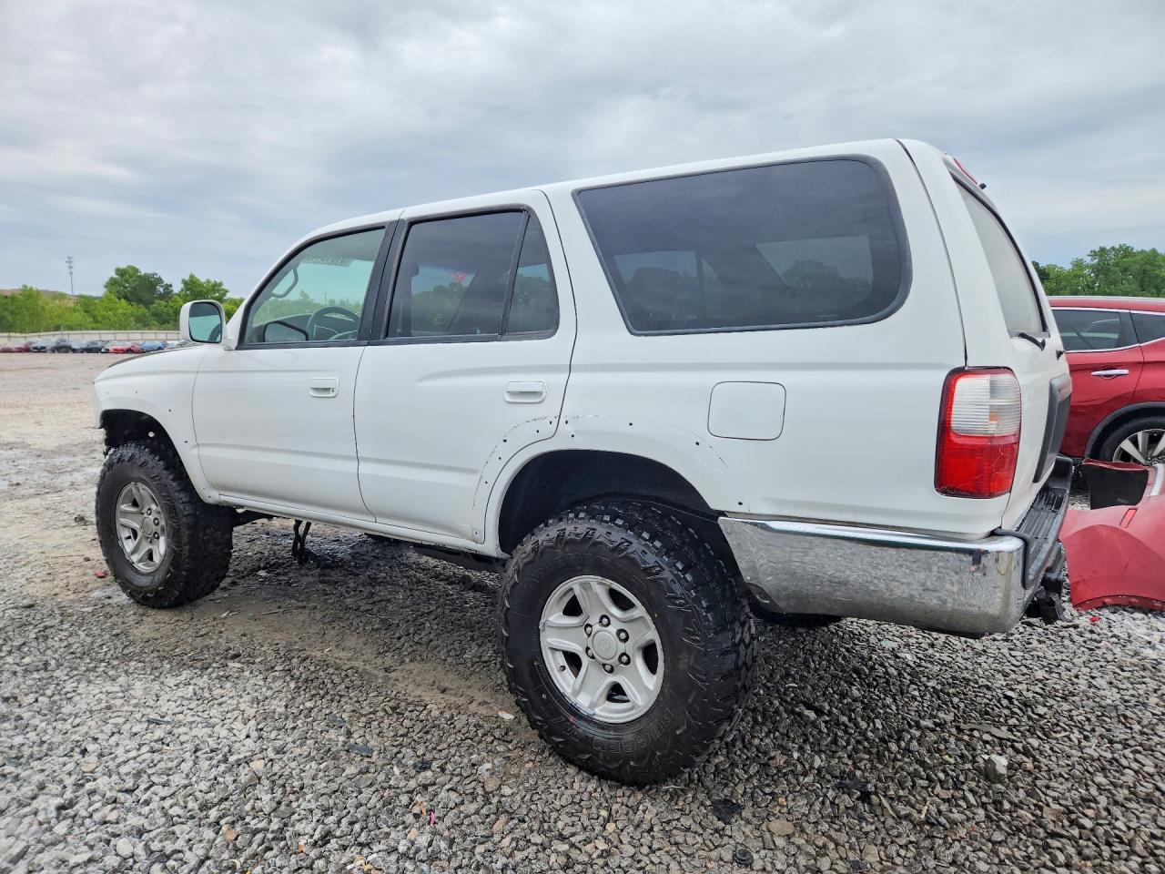 2001 Toyota 4Runner Sr5 - Фото 2