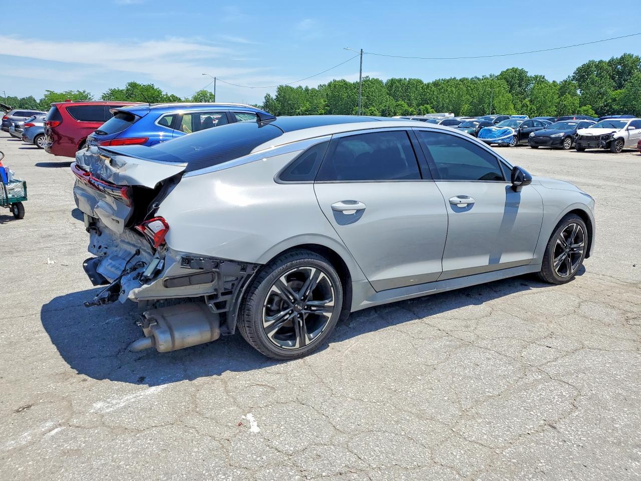 2022 Kia K5 Gt Line - Image 3
