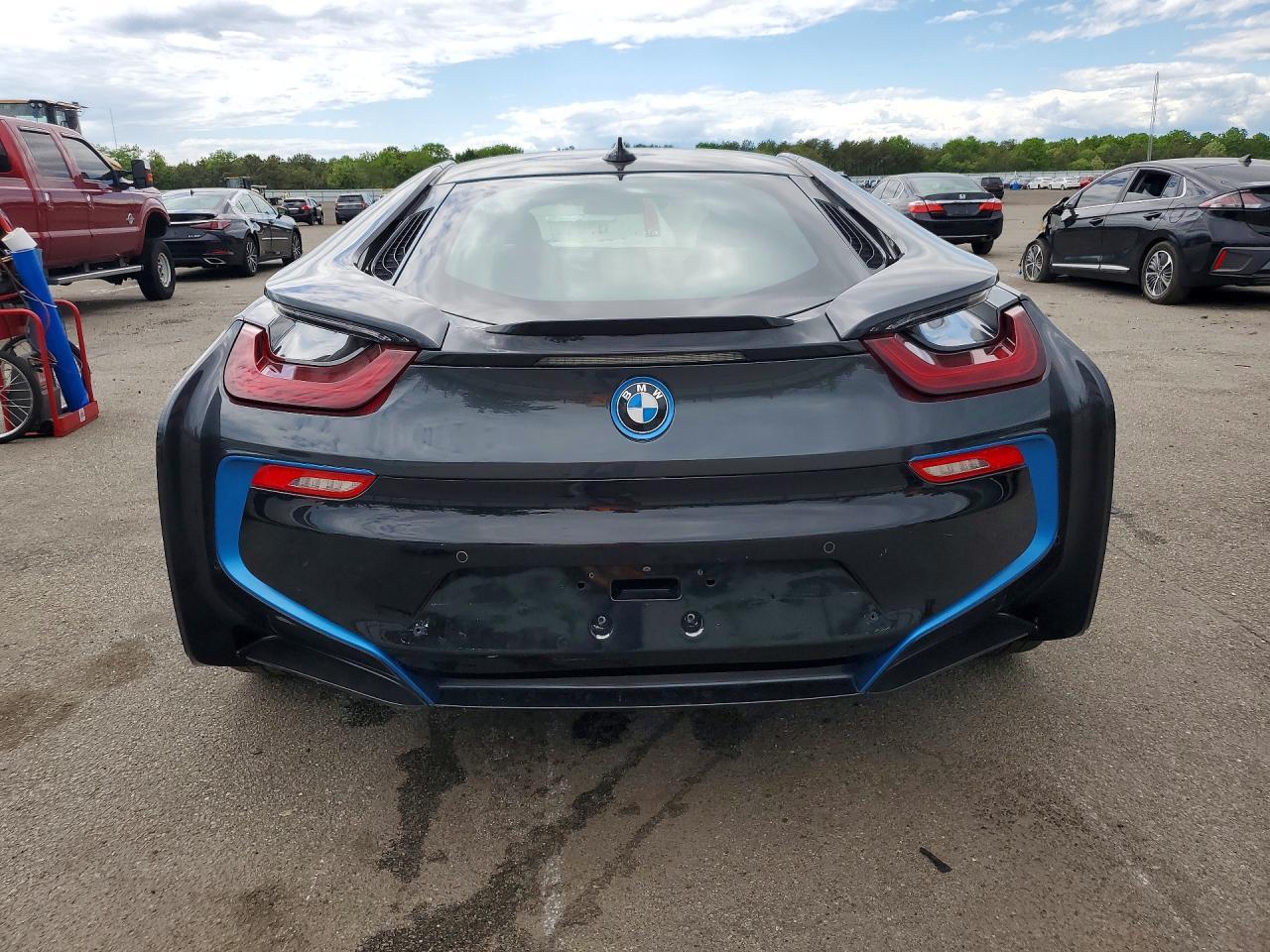 2020 BMW I8 - Фото 6