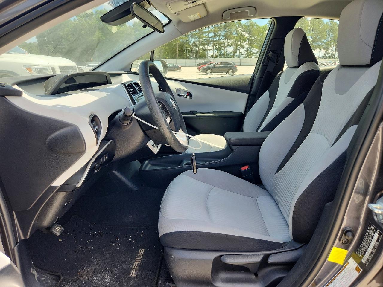 2017 Toyota Prius One - Фото 7